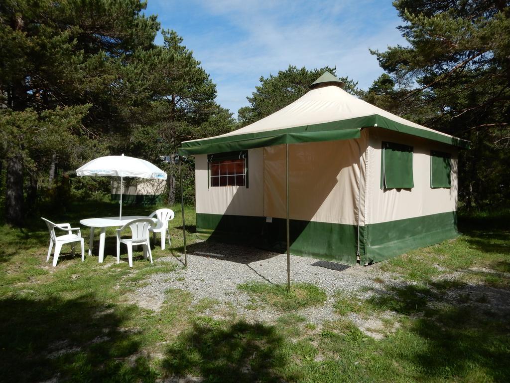 Camping New Rabioux Châteauroux-les-Alpes